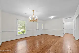 809 Greenbriar Road, Kinston, NC 28501 – photo 21: 21-web-or-mls-LHV_0058