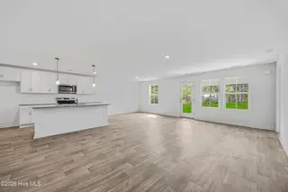 4673 Swimming Lane 15, Shallotte, NC 28470 – photo 13: 21_living room