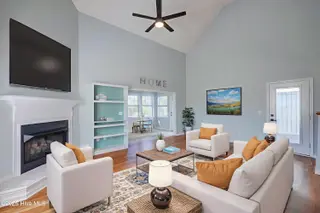 109 Lighthouse Drive, Carolina Beach, NC 28428 – photo 15: 109LighthouseDrive(26)_Staged_03