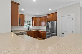 117 S 8th Street, Wilmington, NC 28401 – photo 9: 22_kitchen