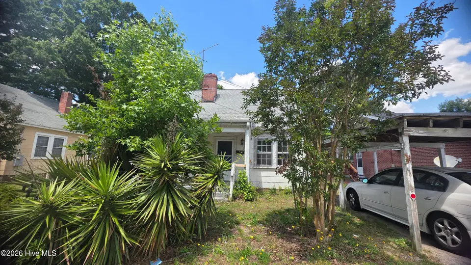 404 High Street, Rocky Mount, NC 27803 – photo 1 of 13: Front