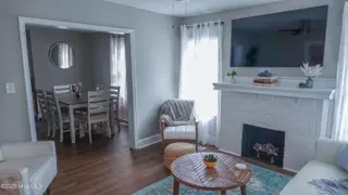 217 N 11th Street, Wilmington, NC 28401 – photo 10: B_Living04