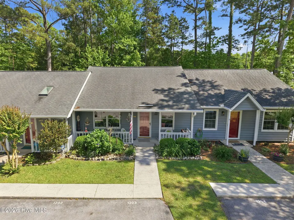 600 N 35th Street 1203, Morehead City, NC 28557 – photo 1 of 41: 1-web-or-mls-DJI_20260508153758_0313_D_e