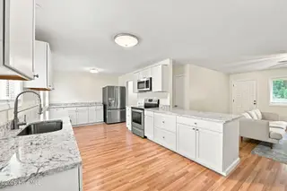 5004 Trent Woods Drive, Trent Woods, NC 28562 – photo 13: 35-web-or-mls-DSC_8675_edit