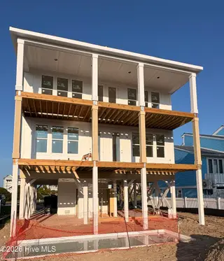 147 Swordfish Drive, Holden Beach, NC 28462 — 5-bedroom home, Holden Beach, NC, photo 2 of 12