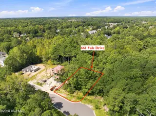 661 Vale Drive, Wilmington, NC 28411 – photo 4: 8-web-or-mls-DJI_20260909114608_0548_D c