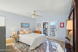 23 Scotland Street, Ocean Isle Beach, NC 28469 — 5-bedroom home, Ocean Isle Beach, NC, photo 18 of 47