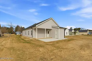 602 S Vance Street, Fremont, NC 27830 – photo 21: 04-602 S Vance St-4