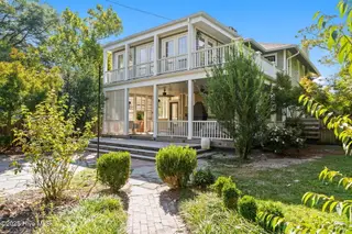 1711 Princess Street, Wilmington, NC 28405 – photo 3: 103-web-or-mls-CAMMediaLLC.com 1711-17