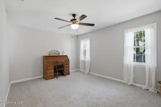 530 Shadowridge Road, Jacksonville, NC 28546 — 4-bedroom home in Brynn Marr, Jacksonville, NC, photo 20 of 32: shadow-22