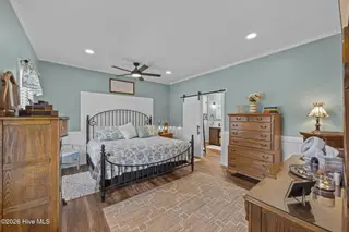 504 Blackledge Circle, Trent Woods, NC 28562 – photo 18: Master Bedroom