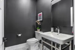 32 Chestertown Drive, Pinehurst, NC 28374 – photo 18: Powder Room
