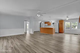1784 N.C. Hwy-172, Sneads Ferry, NC 28460 — 3-bedroom manufactured home, Sneads Ferry, NC, photo 5 of 28