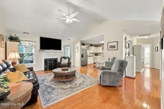 310 Bobbys Drive, Newport, NC 28570 – photo 24: Living Room View 4