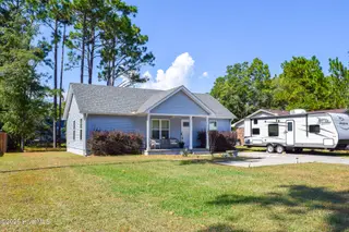 1127 E Boiling Spring Road, Southport, NC 28461 – photo 2: DSC_1368