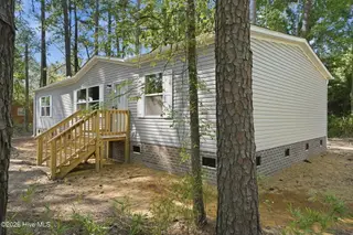135 E Main Street, Rocky Mount, NC 27803 – photo 2: 35-web-or-mls-DSC09048