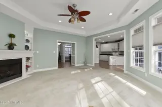 406 Hillcrest Drive, Morehead City, NC 28557 – photo 21: Living room with fireplace