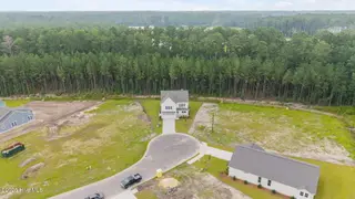 1007 Exeter Place, New Bern, NC 28562 – photo 3: 8-web-or-mls-DJI_20250808122859_0121_D
