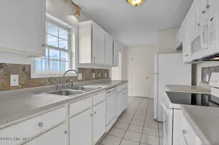 1372 E Boiling Spring Road, Southport, NC 28461 – photo 11: 020_p1899208_839