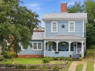 122 E 2nd Street, Washington, NC 27889 – photo 3: 3-web-or-mls-DJI_20260720120711_0065_D_e