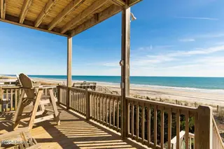 7021 Ocean Drive E, Emerald Isle, NC 28594 – photo 13: 7021 Ocean Dr E