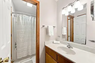 1022 Crosswinds Drive, Elizabeth City, NC 27909 – photo 16: Primary Bathroom