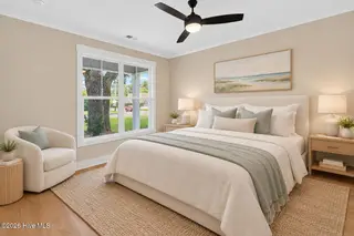 2303 Chestnut Street, Wilmington, NC 28405 — 3-bedroom home in Chestnut Heights, Wilmington, NC, photo 4 of 53: Chestnut Master Bedroom virtual staging