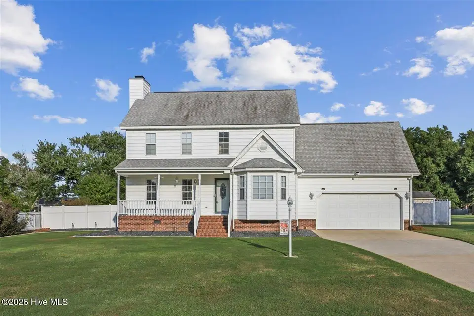 112 Cambridge Drive, Goldsboro, NC 27530 – photo 1 of 32: 01-112 Cambridge Dr-1