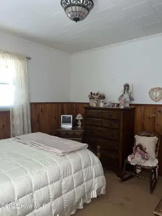 215 Nunn Street, Havelock, NC 28532 – photo 17: Guest room 2