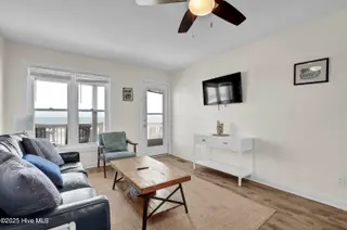324 N Shore Drive, Surf City, NC 28445 – photo 16: 6G8A6522
