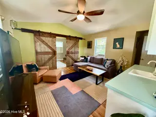 2807 Arendell Street, Morehead City, NC 28557 – photo 23: Living