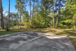 4 Lakeview Court, Calabash, NC 28467 — 2-bedroom home in Carolina Shores, Calabash, NC, photo 3 of 32