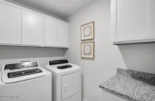 304 Majestic Mare Lane SE, Bolivia, NC 28422 – photo 7: Laundry Room
