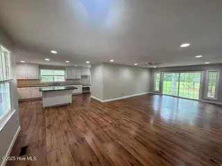 502 Stately Pines Road, New Bern, NC 28560 – photo 12: IMG_6557