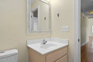 6574 Leigh Road, Rocky Mount, NC 27803 — 3-bedroom home in Williams Farm, Rocky Mount, NC, photo 22 of 30: Hallway Full Bath