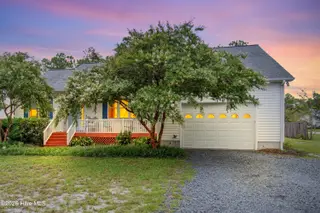 830 Batton Road, Southport, NC 28461 — 3-bedroom home in Boiling Spring Lakes, Southport, NC, photo 2 of 49
