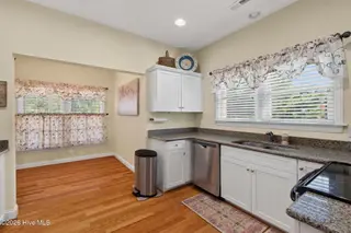 136 Golf Club Drive A, Elizabeth City, NC 27909 – photo 13: 12-web-or-mls-136-golf-club-dr-a