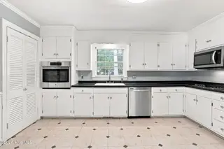 300 S Englewood Drive, Rocky Mount, NC 27804 – photo 19: 30-web-or-mls-DSC00917