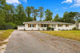 4524 Mockingbird Lane, Wilmington, NC 28409 — 4-bedroom home in Long Leaf Hills, Wilmington, NC, photo 3 of 58: 4524MockingbirdLn-10