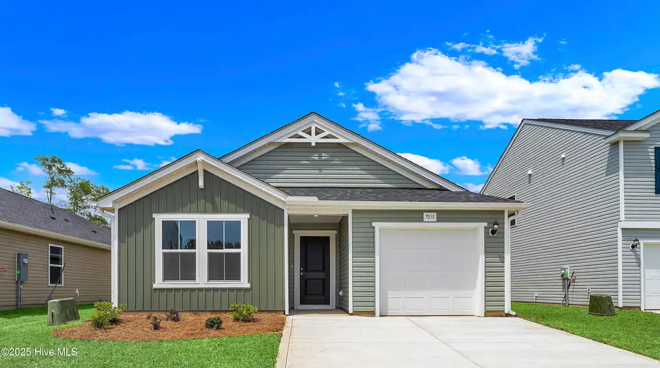 6998 Seaside Palms Place SW, Sunset Beach, NC 28468 – photo 1 of 34: Vantage