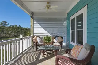 1413 Croaker Lane, Carolina Beach, NC 28428 – photo 8: 20_1413_Croaker_Ln_-_Ground_068
