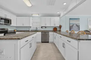 327 E First Street, Ocean Isle Beach, NC 28469 – photo 14