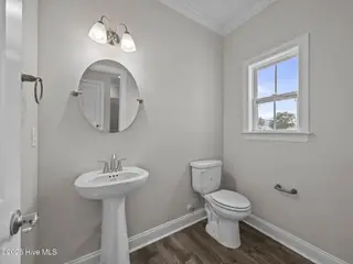 3213 Honeysuckle Drive, Winterville, NC 28590 – photo 20: 35-web-or-mls-3213 Honeysuckle Dr HDR 15