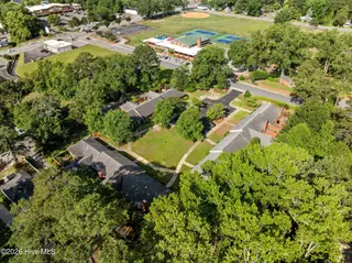 809 Greenbriar Road, Kinston, NC 28501 – photo 9: 9-web-or-mls-DJI_0319