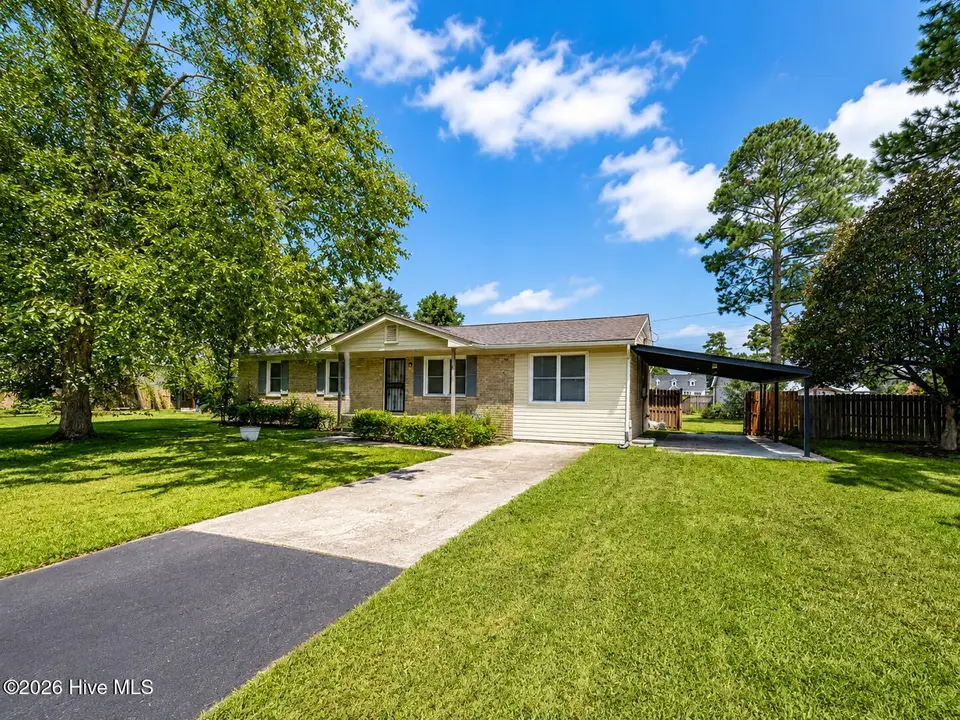 406 Drexel Lane, Winterville, NC 28590 – photo 1 of 17: IMG_7279