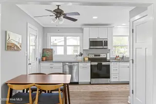 426 Keziah Street, Oak Island, NC 28465 – photo 9: 009_426_keziah_street-09_860