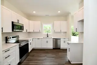 141 Laura Drive, New Bern, NC 28562 – photo 3: DSC_2332