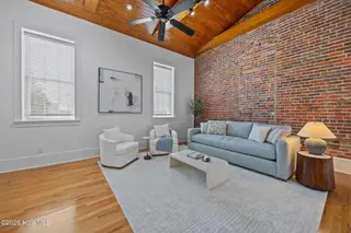 916 W 3rd Street Unit 10 & 11, Washington, NC 27889 – photo 12: 18-web-or-mls-IMG_4792