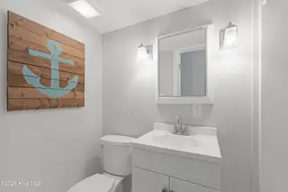 289 Salter Path Road 6 Ocean Terrace, Pine Knoll Shores, NC 28512 – photo 22: Bathroom 2