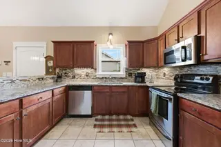 200 Station House Road, New Bern, NC 28562 – photo 12: 22-web-or-mls-dsc_3819